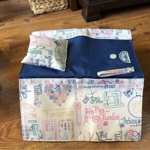 Over the arm sewing assistant pocket.